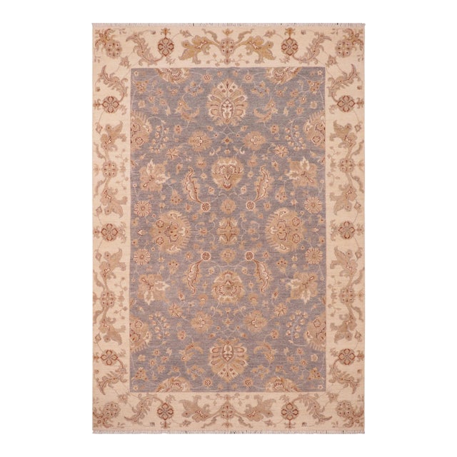 1990s Shabby Chic Ziegler Grey Beige Hand-Knotted Wool Rug - 5'8'' X 9'0'' For Sale