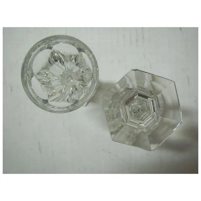 1930s Signed Baccarat Decanter Decanter & Glasses - 5 Pieces For Sale - Image 5 of 8