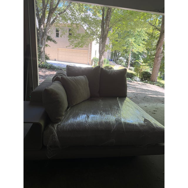 Mid-Century Modern Minotti "White" Deep Terminal Sofa Lounge Element by Rodolfo Dordoni (Laf) For Sale - Image 3 of 7