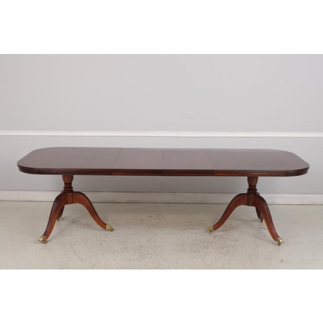 Banded Border Mahogany Dining Room Table For Sale - Image 13 of 18
