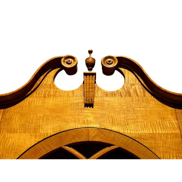 Yellow Mid 20th Century Federal Style Tiger Maple Two Piece Corner Cabinet With Arched Door & Bold Grain For Sale - Image 8 of 10