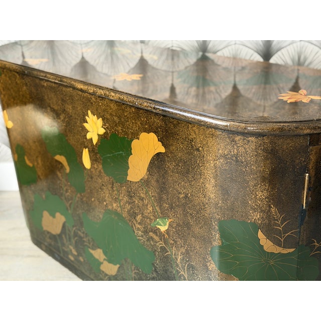 Vintage Mid-Century Modern Hand-Painted Asian Chinese Chinoiserie-Style Lacquered Oval Credenza Buffet Sideboard Cabinet For Sale - Image 13 of 18