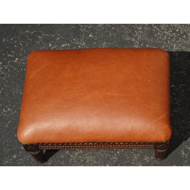 Vintage French Provincial Burnt Orange Leather Footstool For Sale In Los Angeles - Image 6 of 12