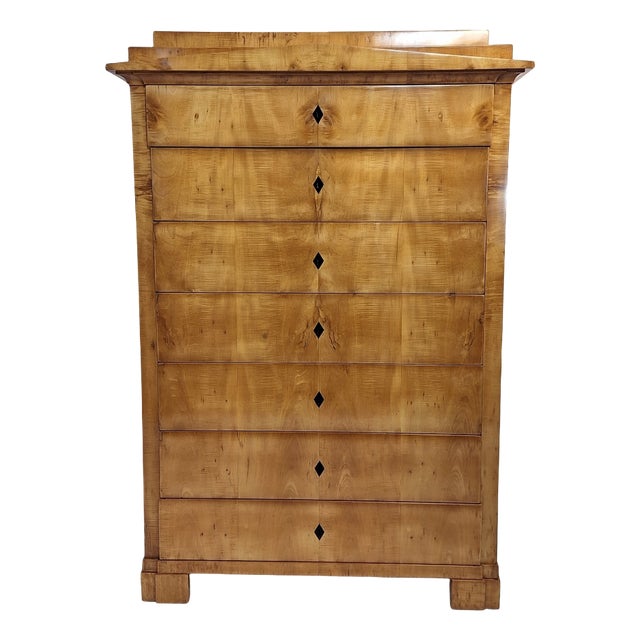 Biedermeier Maple Veneer Pillared Chest of Drawers with Pointed Gable, Thuringia, 1820s For Sale
