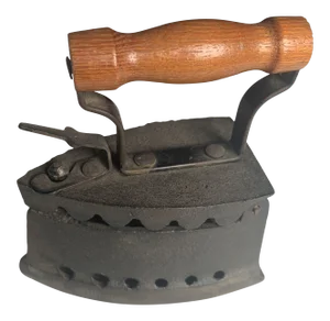 Late 20th Century No. 5 Cast Iron Iron