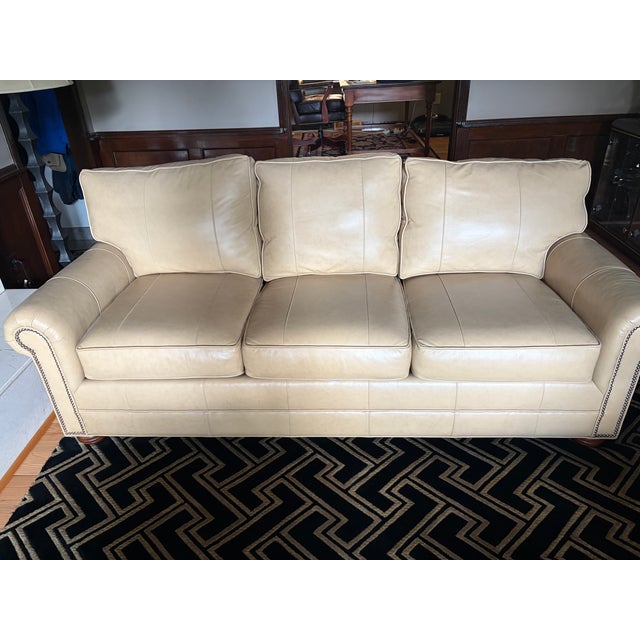Camel Unused Lexington Furniture Camel Leather Sofa With Nailhead Trim For Sale - Image 8 of 9
