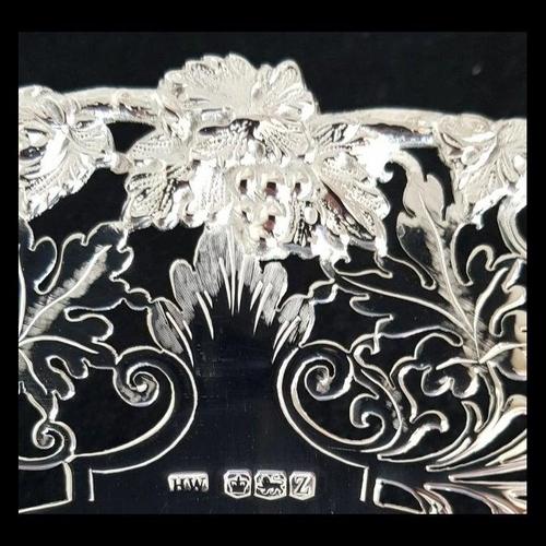 Sterling Silver Cake Stand Compôtier from Lee & Wigfull, Sheffield, 1942 For Sale - Image 18 of 18