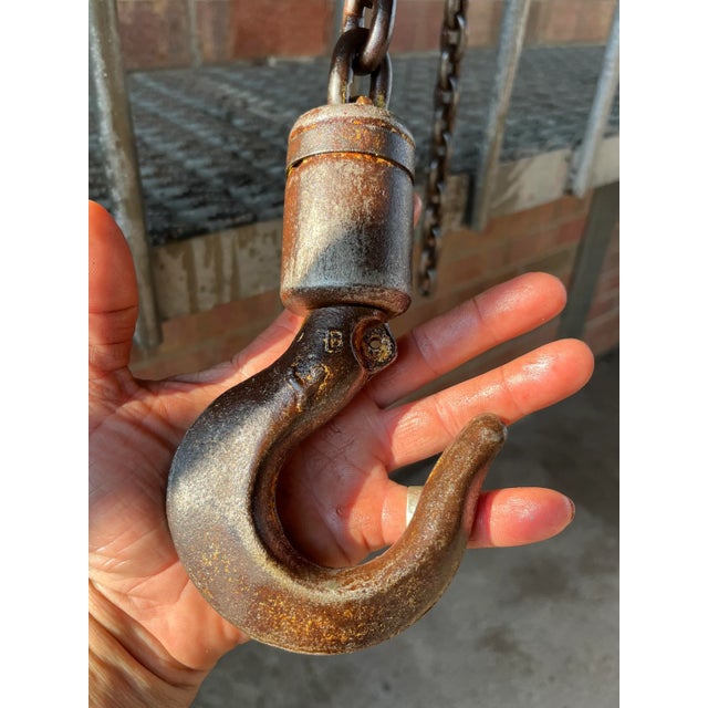 Early 20th Century Yale Industrial 1.5t Come-Along Lever Hoist For Sale - Image 5 of 13