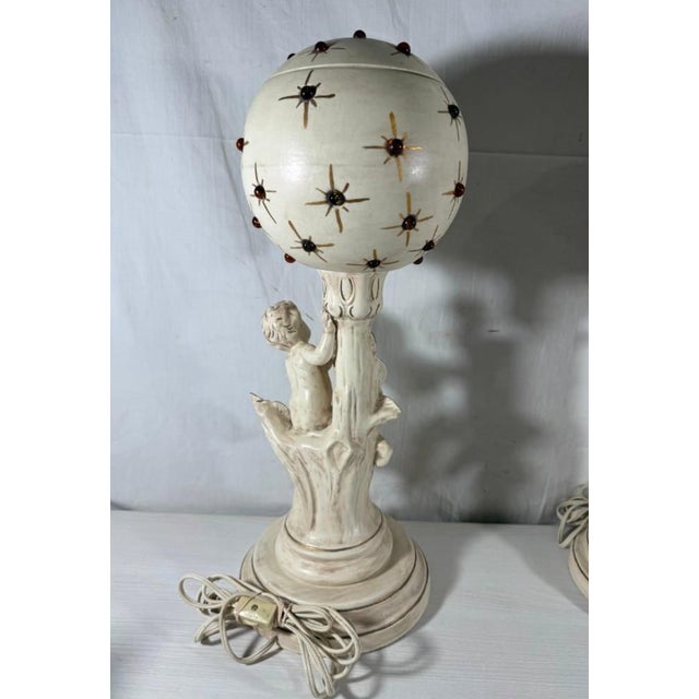 White Vintage Mid-Century Modern Hollywood Regency Ceramic Cherub Sunburst Globe Lamps - A Pair For Sale - Image 8 of 16