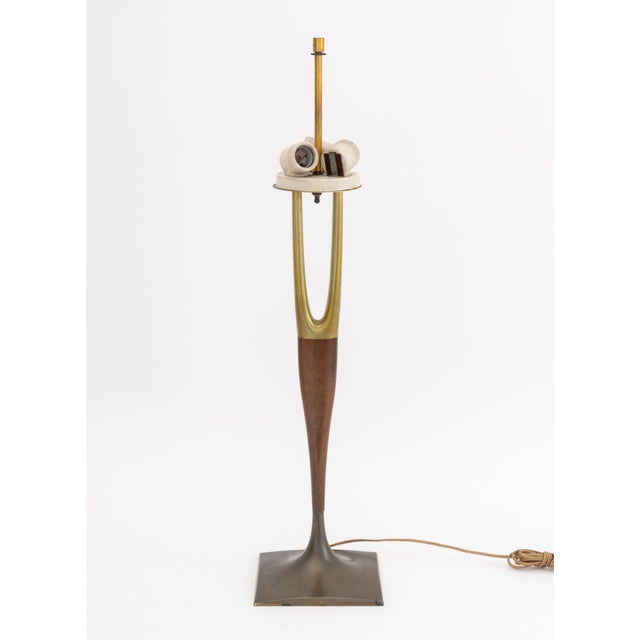 Gerald Thurston "Wishbone" Walnut and Bronzed Metal Table Lamp For Sale - Image 9 of 9