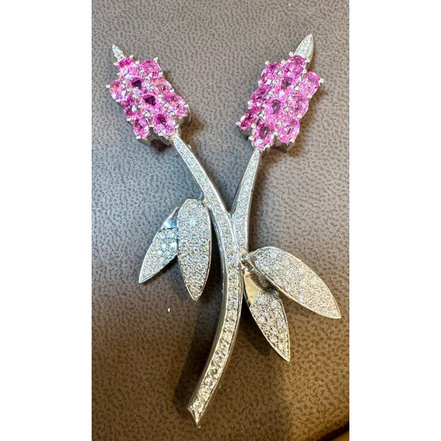 Vintage 18 Kt White Gold Diamond & 13 Ct Pink Sapp Floral Bouquet Broach 23.2 GM For Sale - Image 9 of 18