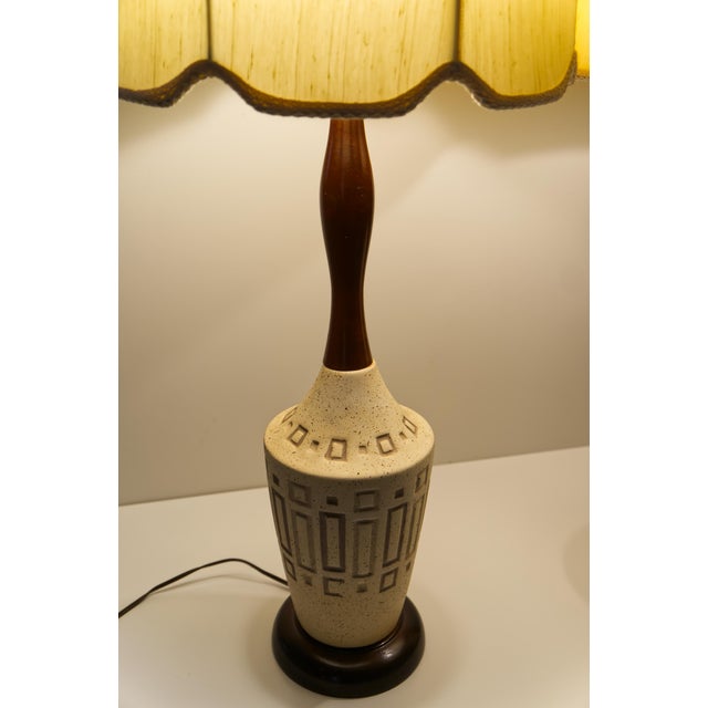 Ivory Mid Twentieth Century Modern Table Lamps Ceramic and Walnut - a Pair For Sale - Image 8 of 9