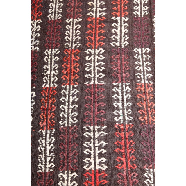 Handmade Flatweave Turkish Vintage Kilim Rug - 9'1 X 8'9 For Sale - Image 14 of 14