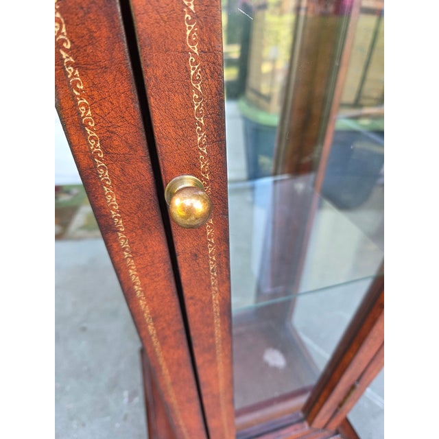 Animal Skin Tooled Leather Glass Display Case Curio Stand Pedestal Maitland Smith - Jacques Adnet Style For Sale - Image 7 of 9