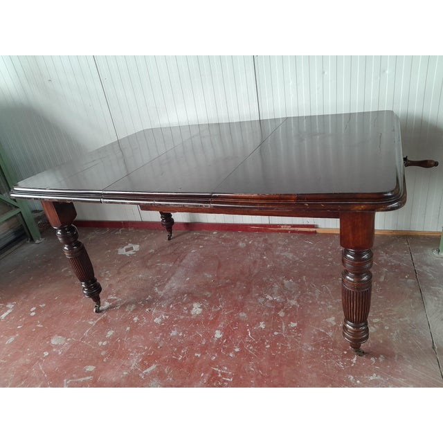 British Victorian Maple Leaf Wood on Oak Extending Dining Table, 1840s-1890s For Sale - Image 12 of 18