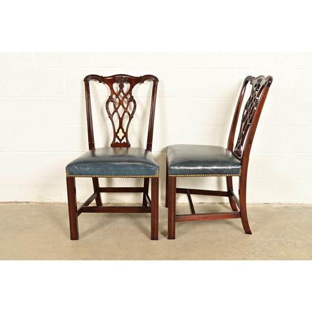 Councill Craftsmen Georgian Carved Mahogany Dining Chairs, Set of Eight For Sale In South Bend - Image 6 of 14