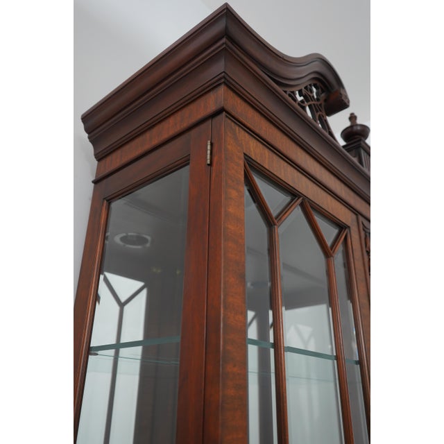 Brown Henkel Harris Beveled Glass #2348 Mahogany Curio Cabinet For Sale - Image 8 of 18