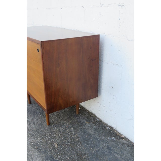Mid Century Modern Server Buffet Tv Cabinet 6266 For Sale - Image 9 of 17