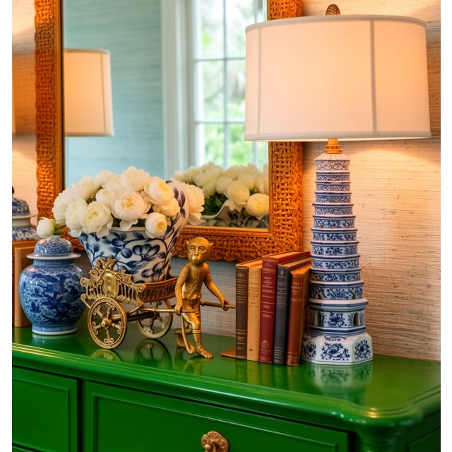 Chinoiserie Pagoda Porcelain Table Lamp For Sale - Image 4 of 5