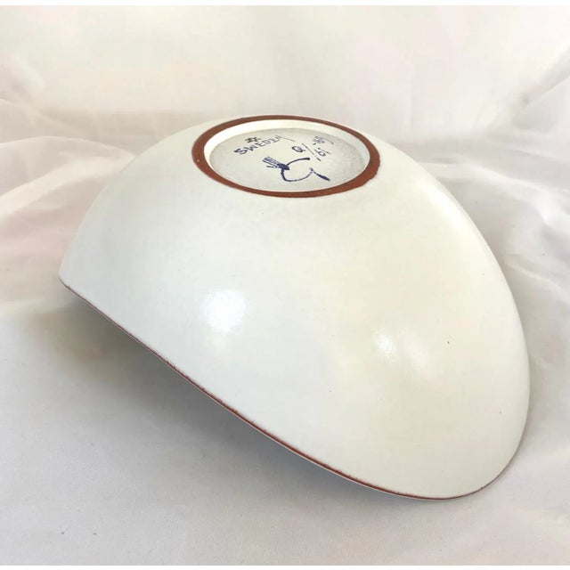 Ceramic 1950s Stig Lindberg for Gustavsberg Freeform Ceramic Leaf Pattern Bowl For Sale - Image 7 of 9