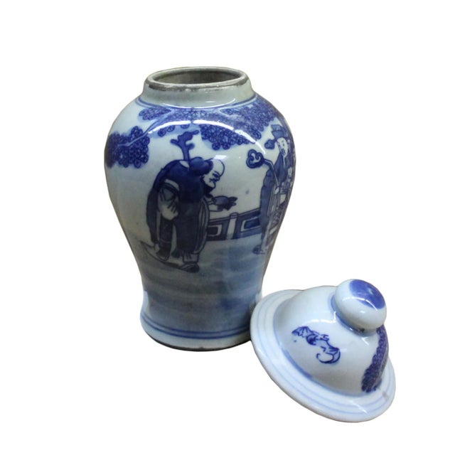 2000 - 2009 Lot of 2 Chinese Porcelain Blue & White Small Round Lid Jars For Sale - Image 5 of 8