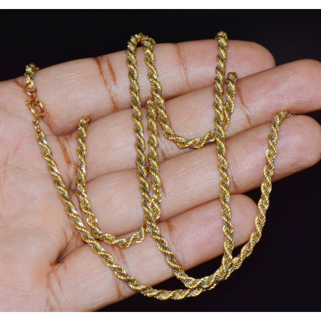 Late 20th Century Estate Italian 14k Two-Tone Gold Twisted Rope Chain Unisex Necklace – 30.25 Inches For Sale - Image 10 of 10