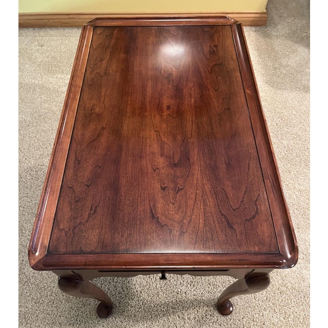 Vintage Statton Queen Anne Style Cherry Tea Table For Sale In Chicago - Image 6 of 18