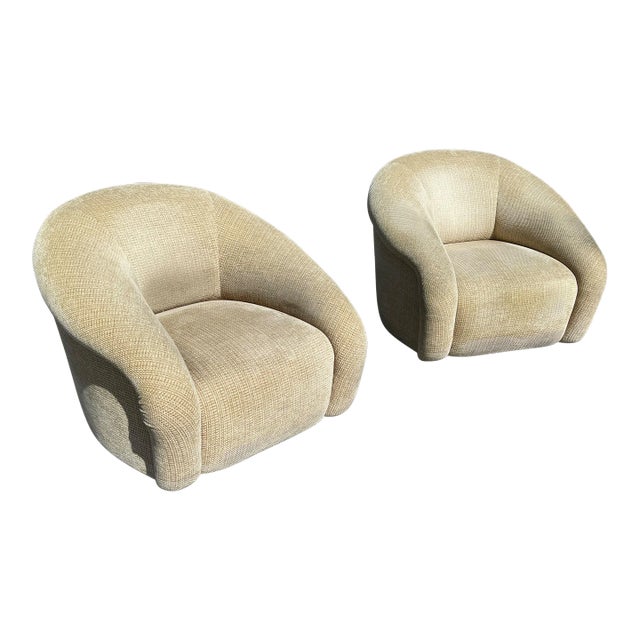1980s Pair of Club Chairs by Robert Scott For Sale