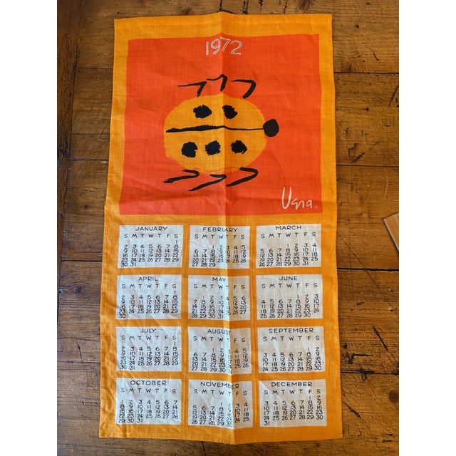 Charming & Vintage Vera Neumann Linen Tea Towel, Annual Calendar Dated 1972. Classic Vera design with her signature...