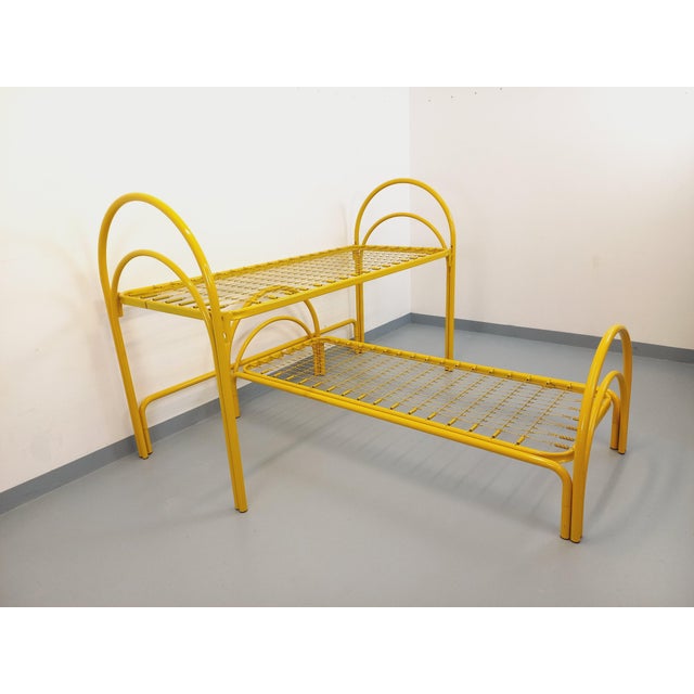 Vintage Italian Bunk Beds in Yellow Metal from Maretto Marflex, 1970s, Set of 2 For Sale - Image 4 of 18