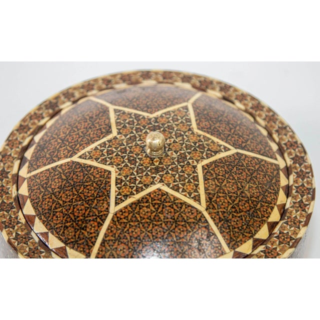 Brown Persian Box Khatam Kari Footed Wooden Round Jewelry Vanity Trinket Moorish Box For Sale - Image 8 of 9