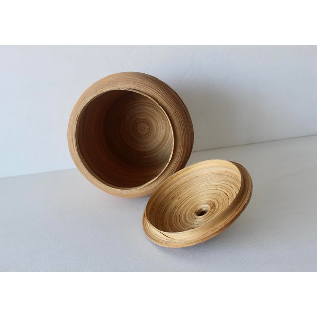 Vivai del Sud Vintage Vivai Del Sud Italian Style Lidded Bamboo Reed Storage Basket For Sale - Image 4 of 12