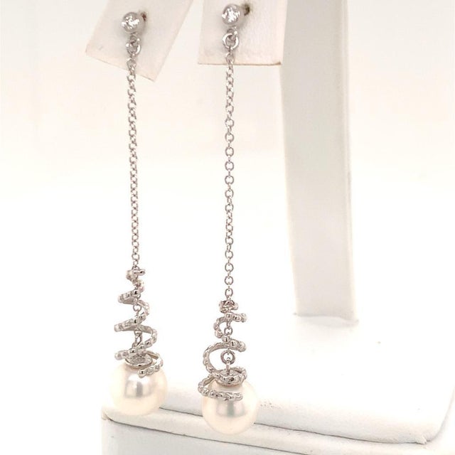 Japanese Akoya Pearl Earrings set in 14 KT Gold Certified $999 013431 This is a One of a Kind Unique Custom Made Glamorous...