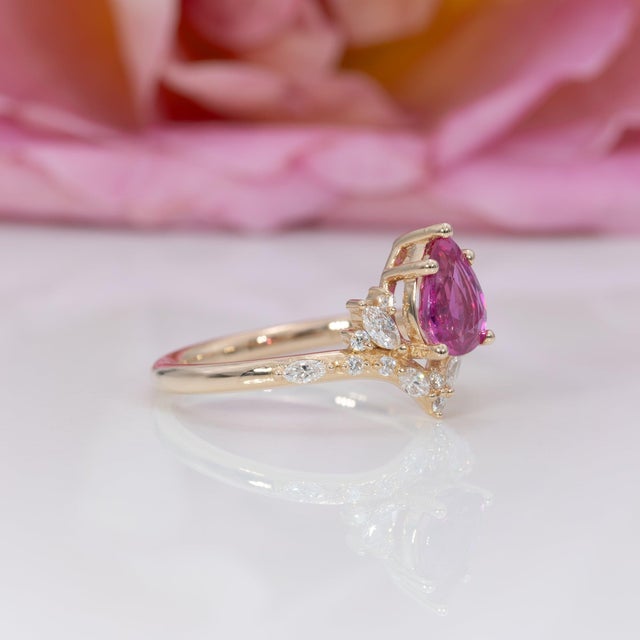 Metal 1.1Ct Pink Sapphire Ring With Natural Diamond Accents: Solid 14k Gold, 7.5x5.6mm, Size 6.75 For Sale - Image 7 of 9