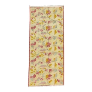 Mid 20th Century Ivory Floral Turkish Rug - 2'5" x 5'7" For Sale