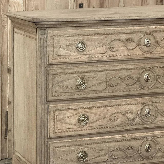 Wood 18th Century Liègeois Louis XVI Period Stripped Oak Commode For Sale - Image 7 of 18