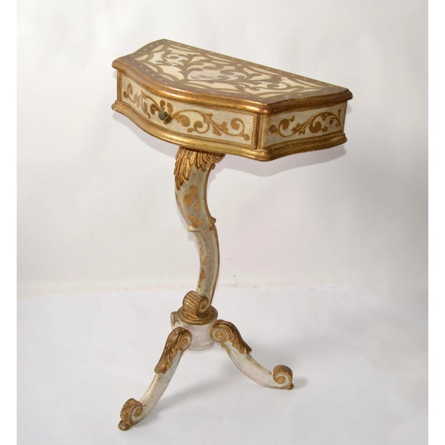 20th Century Giltwood Florentine Side Table Hand-Carved Tripod Scrolled Base For Sale - Image 13 of 13