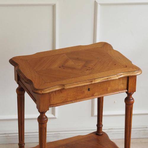 Dressing Table with Beveled Mirror For Sale - Image 6 of 17