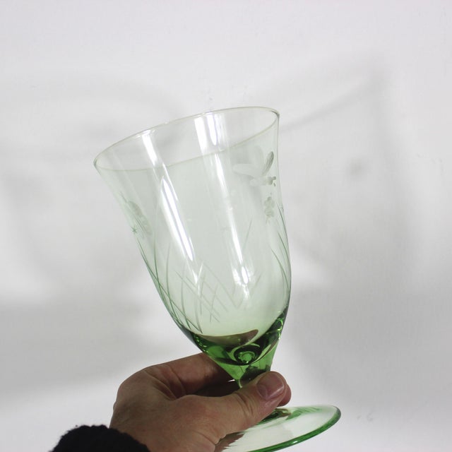 Etched Dragonfly Butterfly Mid 20th Century Spring Green Grass and Flowers Large Goblets- Set of 4 For Sale - Image 4 of 12