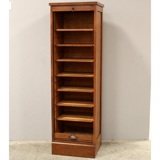 1920s Vintage Filing Cabinet in Oak, 1920s For Sale - Image 5 of 15