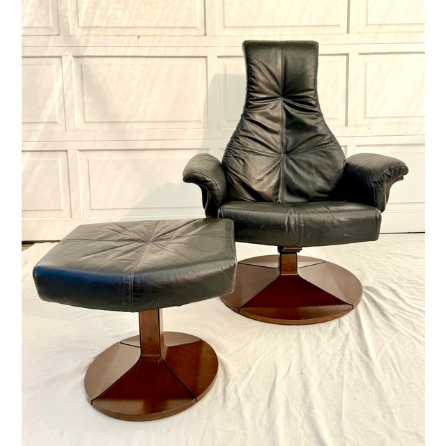This exceptional reclining lounge chair and matching ottoman were produced by Westnofa Furniture, operating under the...