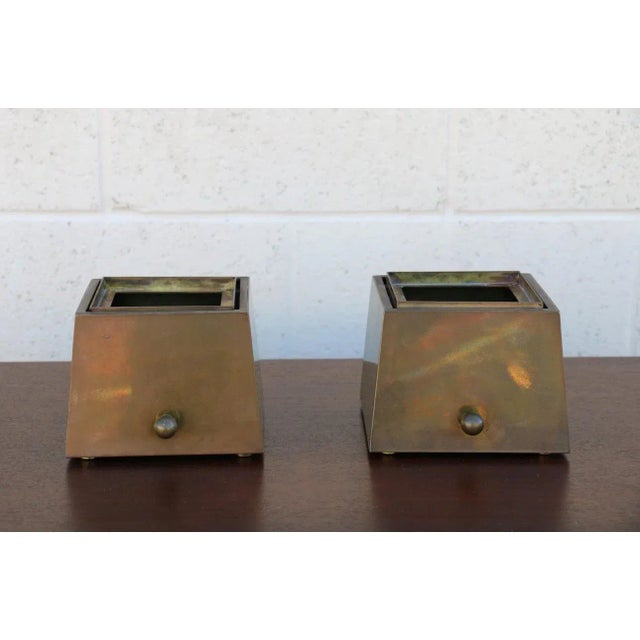 Mid-Century Modern Pair of Chapman Obelisk Lucite and Brass Table Lamp For Sale - Image 11 of 12