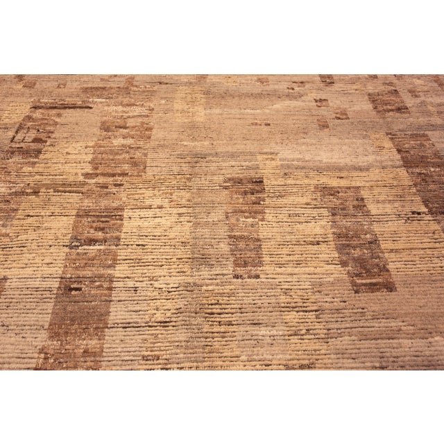 Early 21st Century Nazmiyal Collection Large Modern Area Rug For Sale - Image 5 of 8