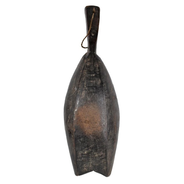 African Early 20th Century Salampasu Wood Spoon For Sale - Image 3 of 4