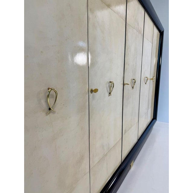 Italian Art Deco Wardrobe by Osvaldo Borsani, 1940s For Sale - Image 10 of 18
