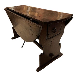 Antique Umbrian Walnut Drop-Leaf Table, 1500s For Sale