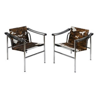 Vintage Armchairs LC1 by Le Corbusier for Cassina, Set of 2 For Sale
