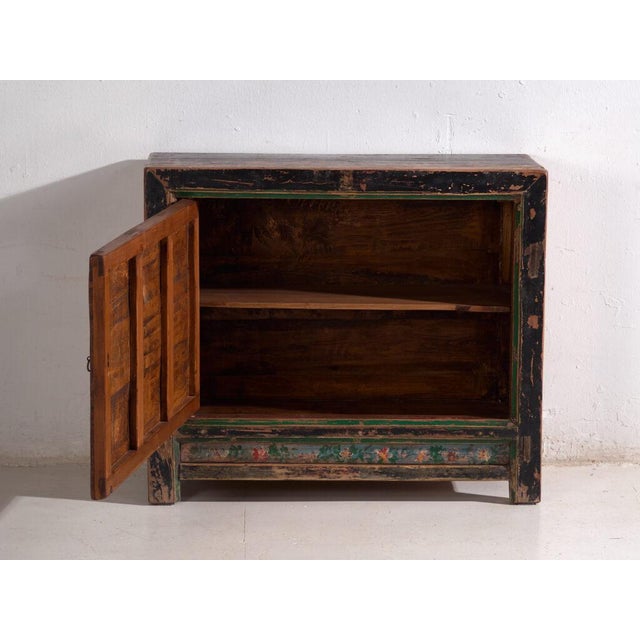 Antique Chinese Qing Dynasty Gansu Cabinet in Painted Pine For Sale - Image 9 of 12