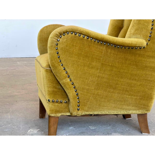 Scandinavian Wingback Lounge Chairs in Olive Velvet from Fritz Hansen, 1940s, Set of 2 For Sale - Image 12 of 13