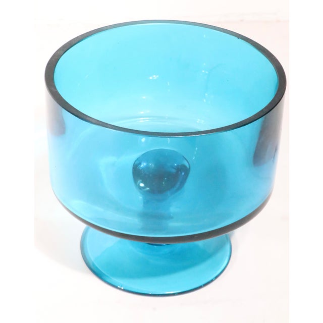 Glass Mid 20th Century Pedestal Bowl Made in Poland by Krosno For Sale - Image 7 of 8